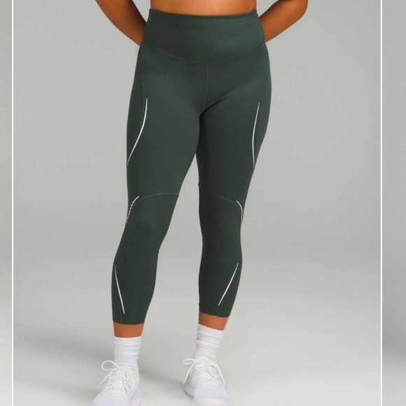 Lululemon Base Pace High-Rise Reflective Crop 23" - Picture 4 of 14